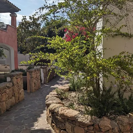 Residenze Il Girasole Ξενοδοχείο με διαμερίσματα 4*