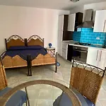 Residenze Il Girasole شقة فندقية غولفو أرانتْشي