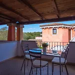 Residenze Il Girasole غولفو أرانتْشي