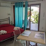 شقة فندقية Residenze Il Girasole غولفو أرانتْشي