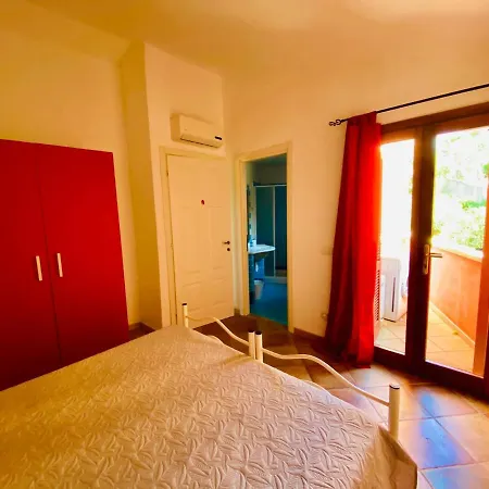 Residenze Il Girasole Apartahotel 4*
