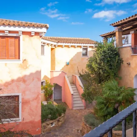 Residenze Il Girasole Aparthotel Golfo Aranci