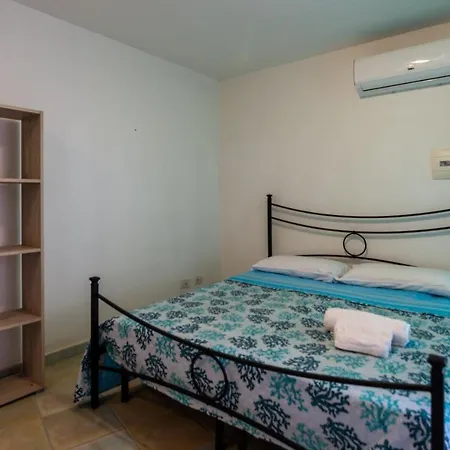 Residenze Il Girasole Apartahotel 4*
