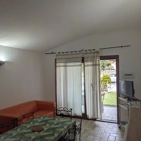 Residenze Il Girasole Apartahotel 4*