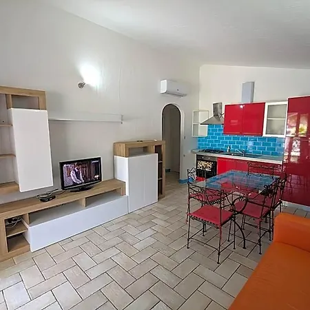 Residenze Il Girasole גולפו אראנצ'י