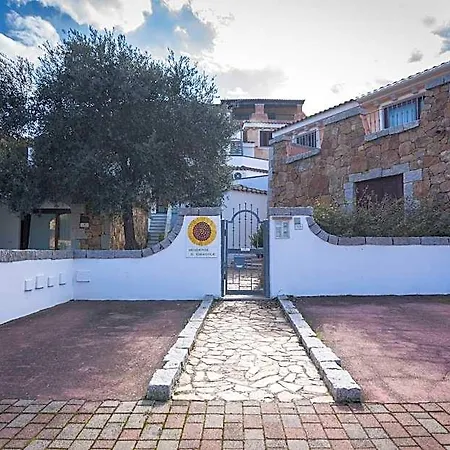 Residenze Il Girasole גולפו אראנצ'י