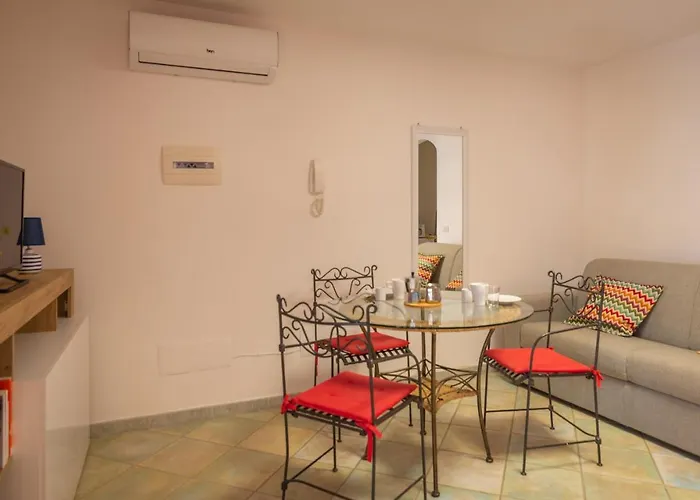 Aparthotel Residenze Il Girasole Golfo Aranci